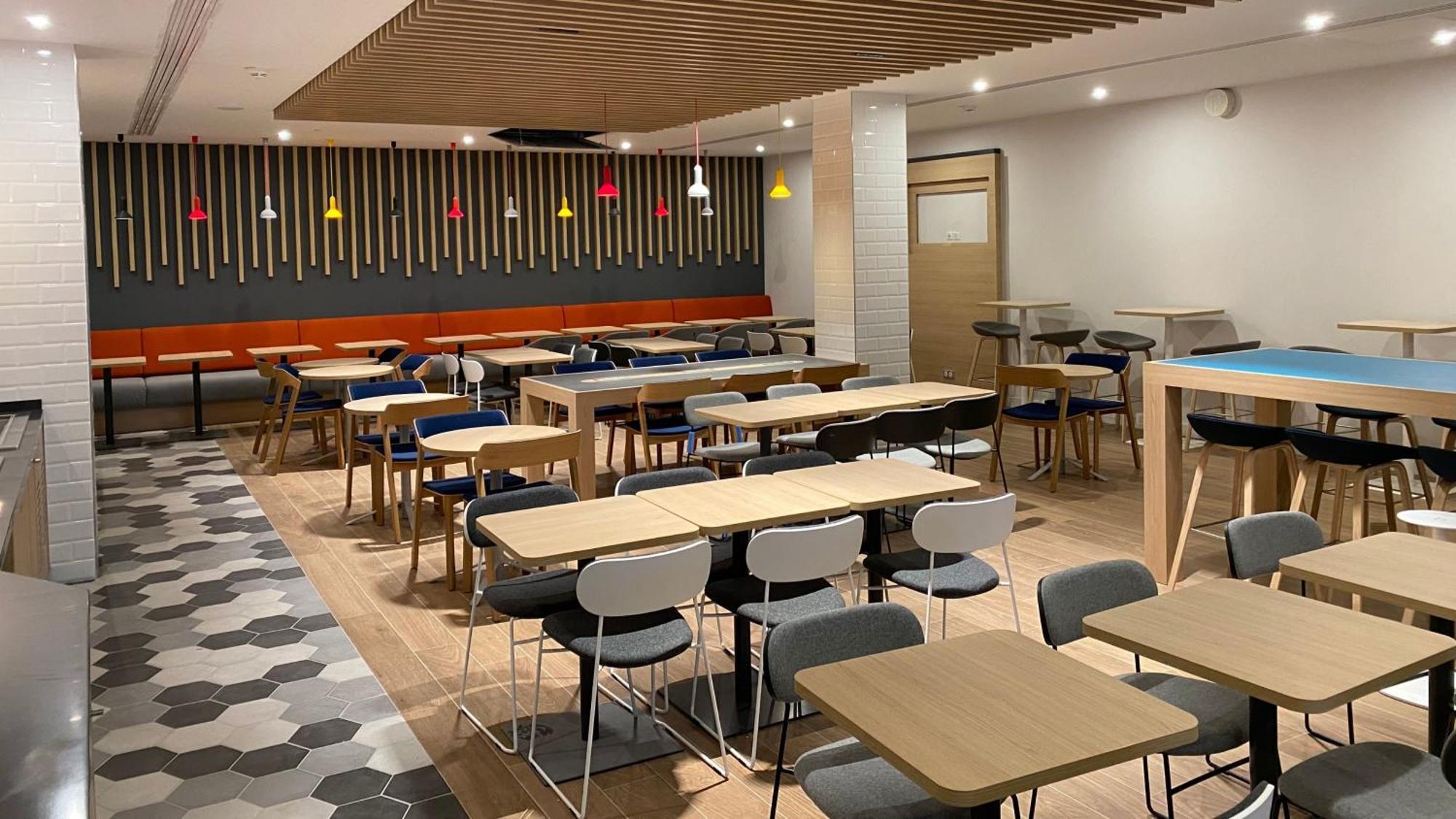 Holiday Inn Express - Nice - Grand Arenas By Ihg Luaran gambar